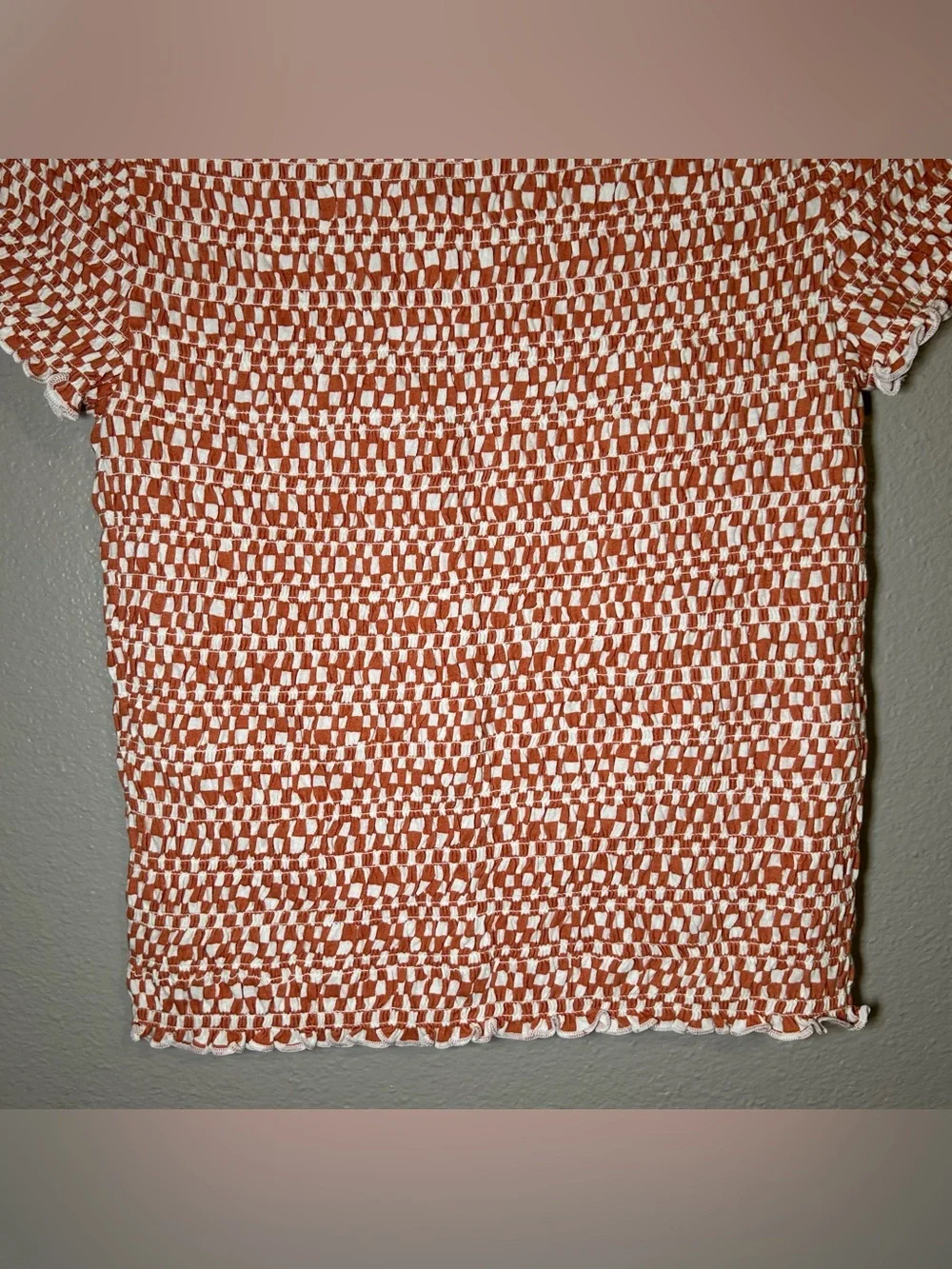 NEW American Eagle Checkered Smocked Short Sleeve T Shirt Women’s Size Medium